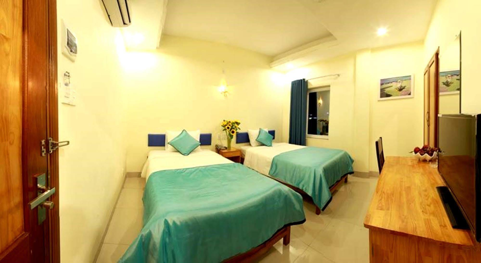 Blue Beach Hotel Da Nang Exterior photo