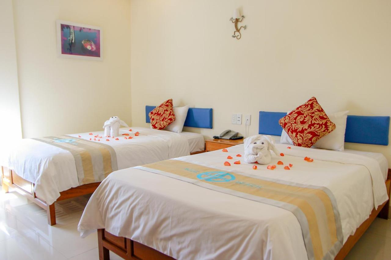 Blue Beach Hotel Da Nang Exterior photo