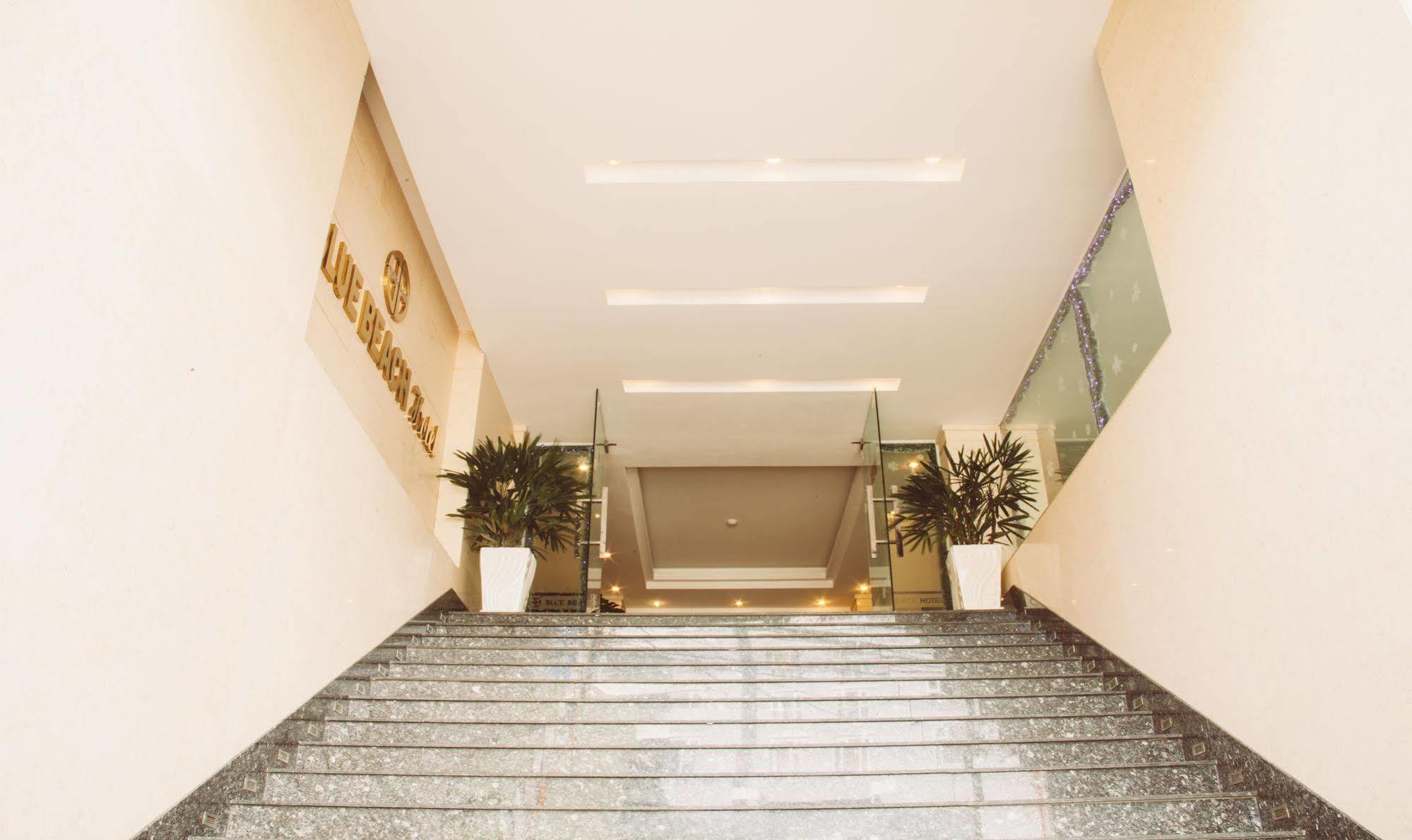 Blue Beach Hotel Da Nang Exterior photo
